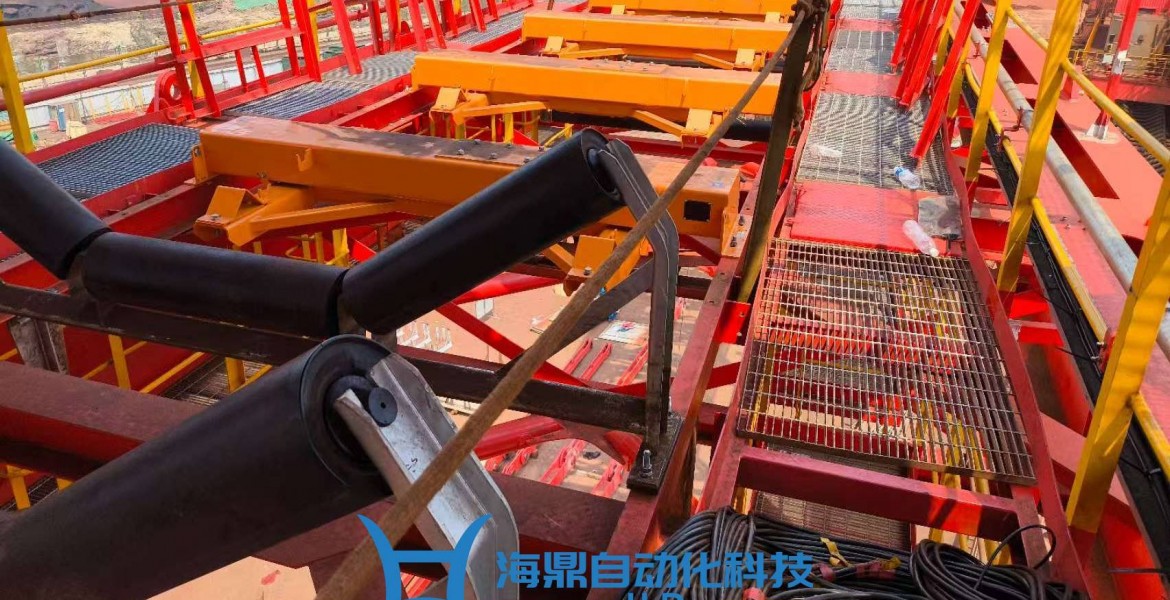 海鼎0.5级电子皮带秤落地日照石臼港斗轮机项目